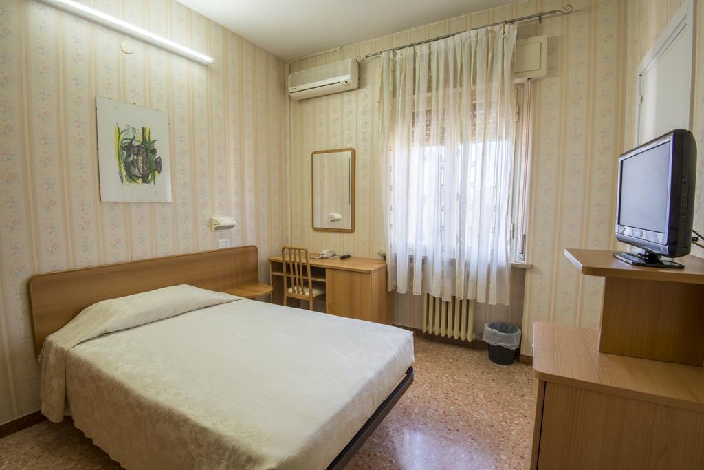 Albergo Ristorante Edo Forlimpopoli Ruang foto